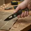CAT DA980266 Kemer Askı Kancalı Karabinalı Katlanabilir 13CM Paslanmaz Çelik Siyah Kamp Çakısı