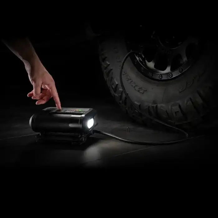 NOCO AX65 12V Lityum 2000Amp Akıllı Akü Takviye + Pompa + Powerbank + Led Lamba