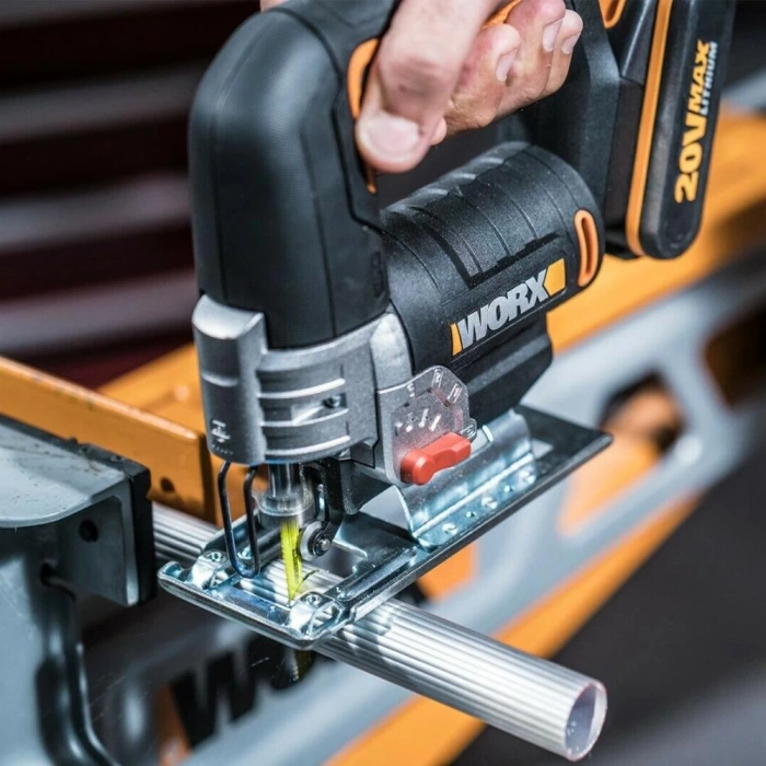 WORX WX543.9C 20Volt 2.0Ah Li-ion Profesyonel Tek Akülü Şarjlı Dekupaj Testere