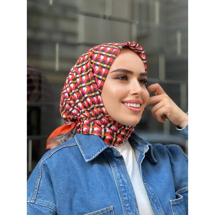 İpek Butik Geometrik Desenli Eşarp