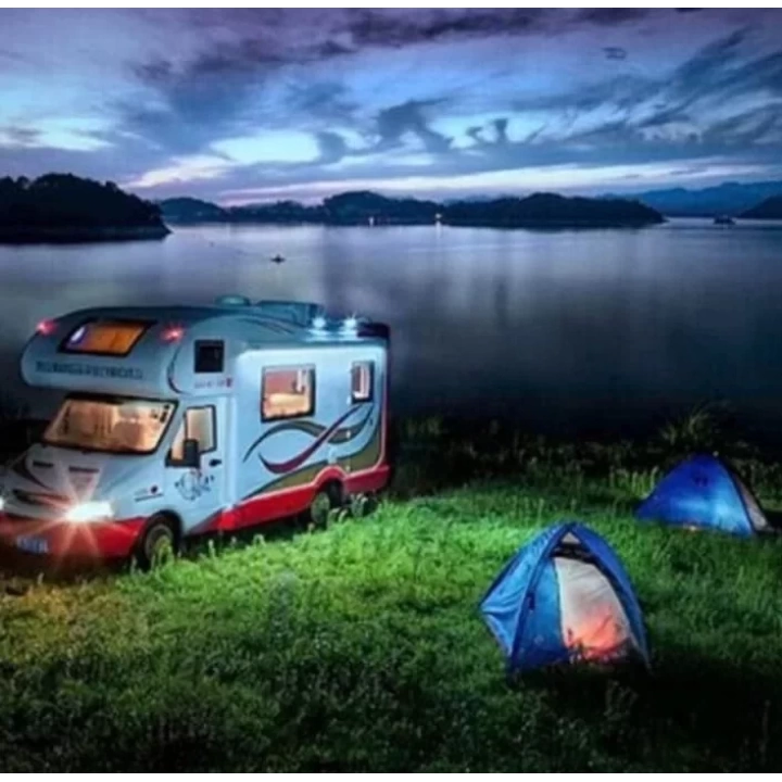 Wuben Wb-017 Zoomlu Şarjlı Cob Led Güçlü El Feneri