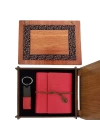 Ahşap Kutulu Kırmızı Deri Defter Ve Anahtarlık Set