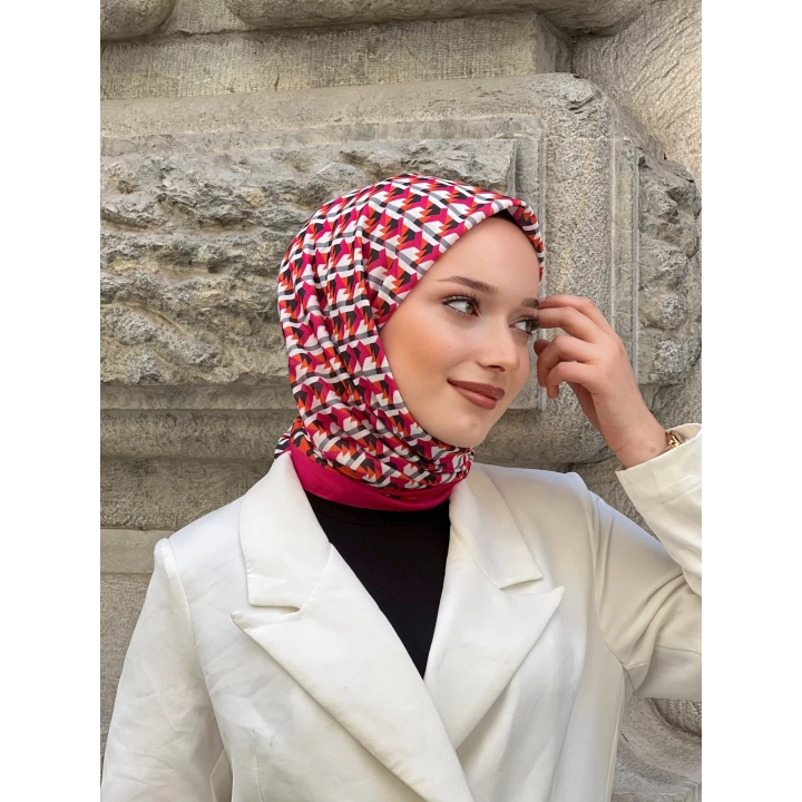 İpek Butik Geometrik Desenli Eşarp