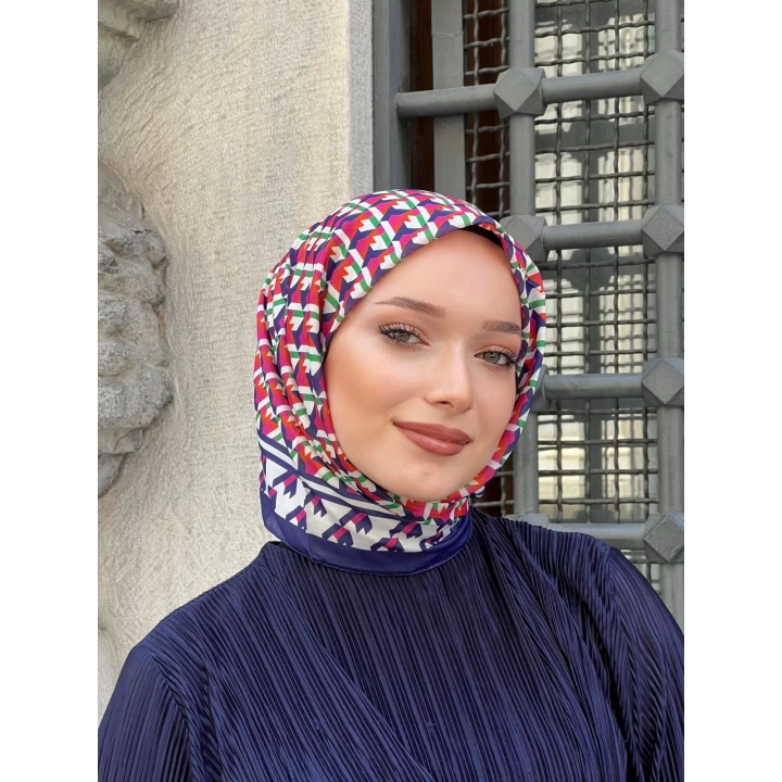 İpek Butik Geometrik Desenli Eşarp