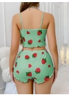 Pamuklu Yeşil Üstüne Çilek Desen Fitilli Askılı Şortlu Pijama Takımı