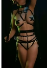 Püskül Ve Tasma Detaylı Siyah Deri Harness Takım