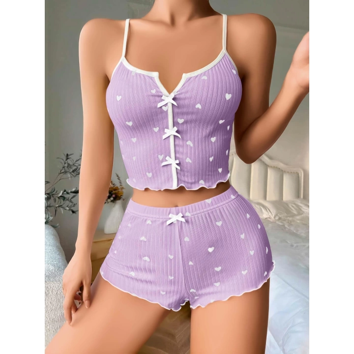 Lila Üstüne Beyaz Kalp Desenli Askılı Şortlu Pijama Takımı