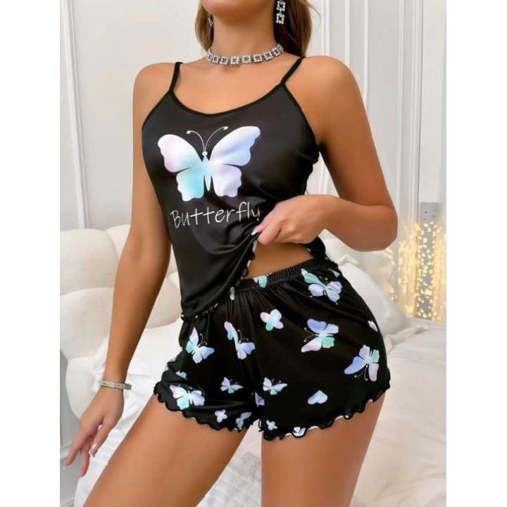 Siyah Üstüne Kelebek Desenli Askılı Şortlu Pijama Takımı