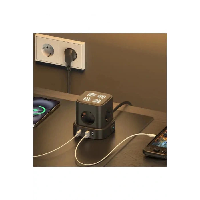 Akım Korumalı 4lü Priz Gece Lambalı 2xUSB 2xType-C Çıkış Yüksek Gerilim Koruma Çoklu Priz Çoğaltıcı