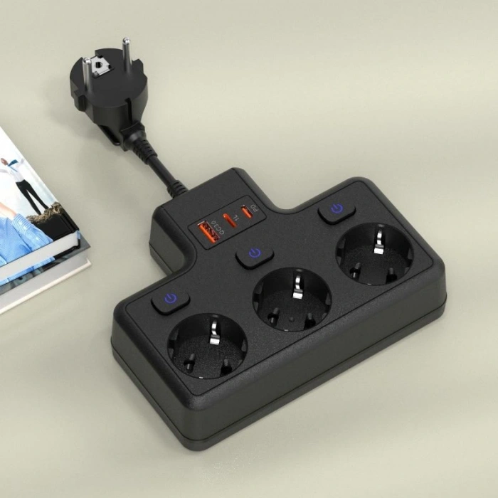 Termal Akım Korumalı 3lü Duvar Tipi Priz: 1x USB + 2x Type-C Çıkışlı Grup Priz Çoğaltıcı (3500W)