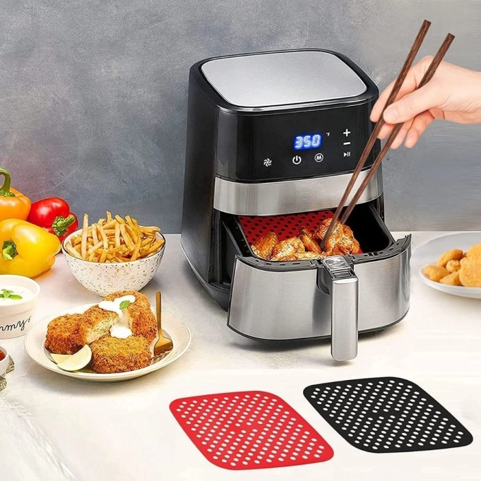 BUFFER® Siyah Isıya Dayanıklı Yıkanılabilir Silikon Fırın Ve Airfryer Kare Model Pişirme Matı 21,5 Cm