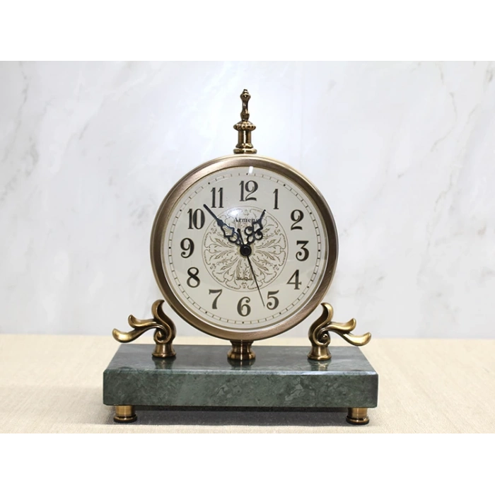 Mermer Tabanlı Masaüstü Saat