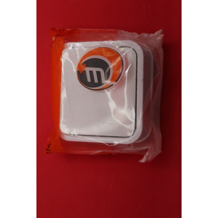 Merve Sıva Üstü Kare Tekli Anahtar