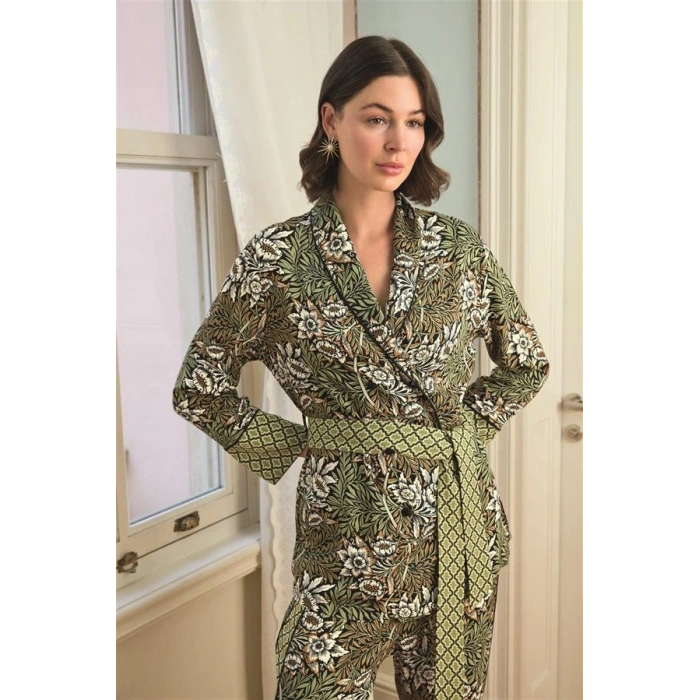 Will Like Çiçek Yaprak ve Etnik Desenli Pijama Takımı