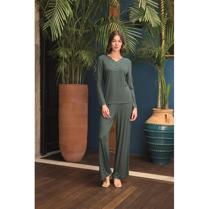 Will Like Uzun Kollu Önü Düğmeli V Yaka Pijama Takımı