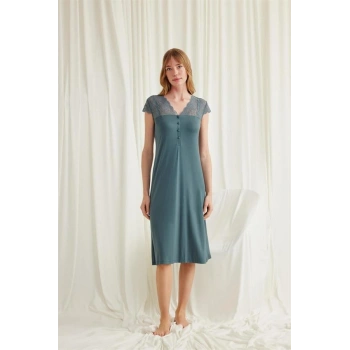 Will Like Kolu Omzu ve Yakası Dantelli Önü Düğmeli Gecelik