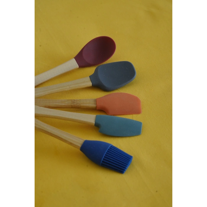 Bambu Saplı Silikon Mutfak Seti