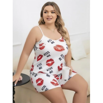 Will Like Büyük Beden Kiss Me Öpücük Desen Pamuklu Şortlu Pijama Takımı