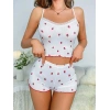 Will Like Beyaz Üstüne Çilek Desenli Askılı Şortlu Pijama Takımı