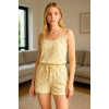 Will Like Sarı Üstüne Desenli Askılı Şortlu Pijama Takımı