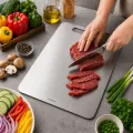 IGRILL Et Kesme Tahtası 304 Paslanmaz Çelik 32x24cm - Hijyenik Çift Taraflı Mutfak Tezgah Üstü Kesim Panosu