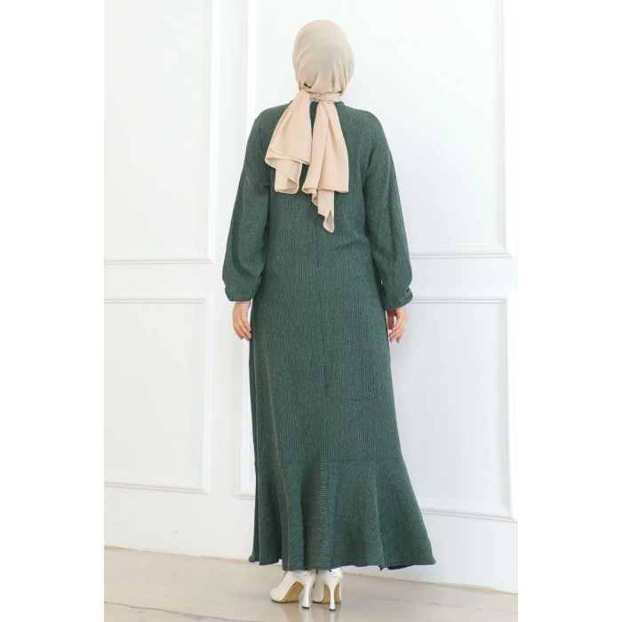 Broş Detaylı Karin Elbise yeşil