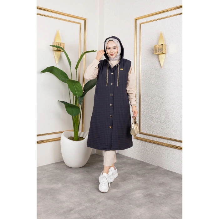 Arma Detaylı Kapüşonlu Kapitone Füme Yelek