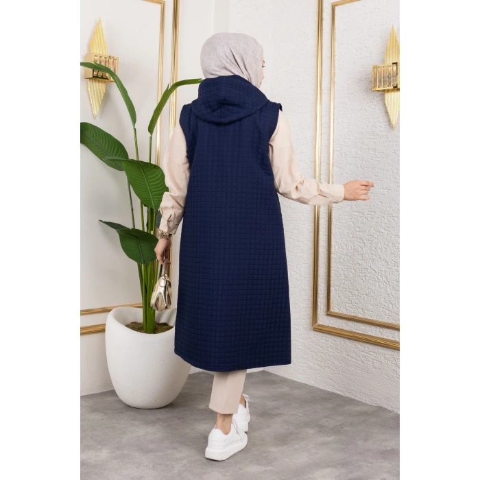 Arma Detaylı Kapüşonlu Kapitone lacivert Yelek