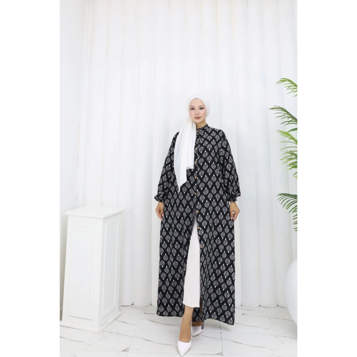 Boydan Düğmeli Yaprak Desen Elbise Siyah Beyaz