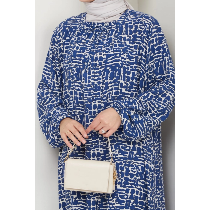 Kare Yaka Büyük Beden Viskon Anne Elbisesi Mavi