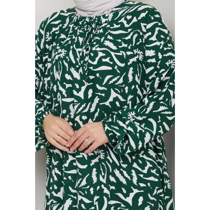 Önü Lastikli Büyük Beden Viskon Anne Elbisesi