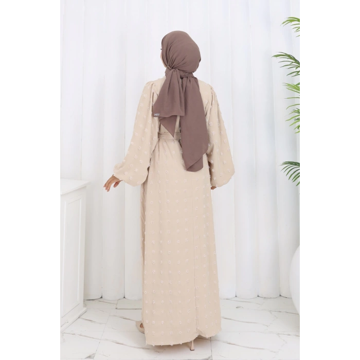 Ponpon Detaylı Kuşaklı Elbise Bej