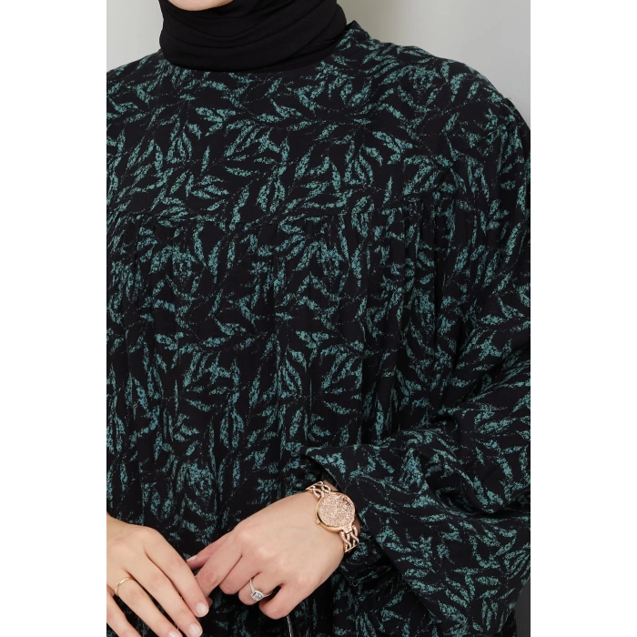 Şık ve Rahat Robalı Büyük Beden Viskon Anne Elbisesi Yeşil