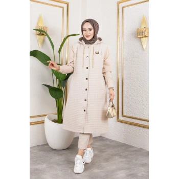 Arma Detaylı Kapüşonlu Kapitone Bej Yelek