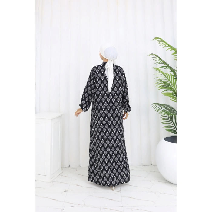 Boydan Düğmeli Yaprak Desen Elbise Siyah Beyaz