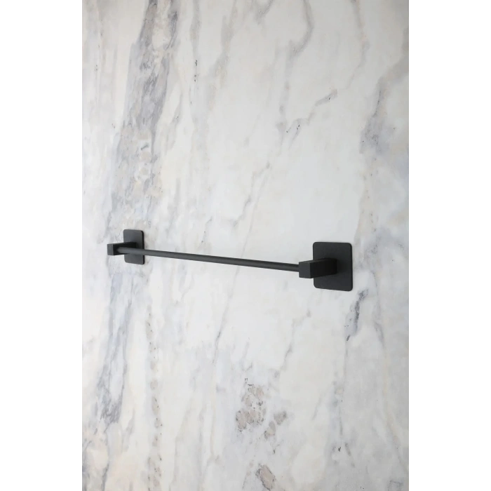 BiiShe® Kendiliğinden Yapışkanlı Siyah Çubuk Havluluk