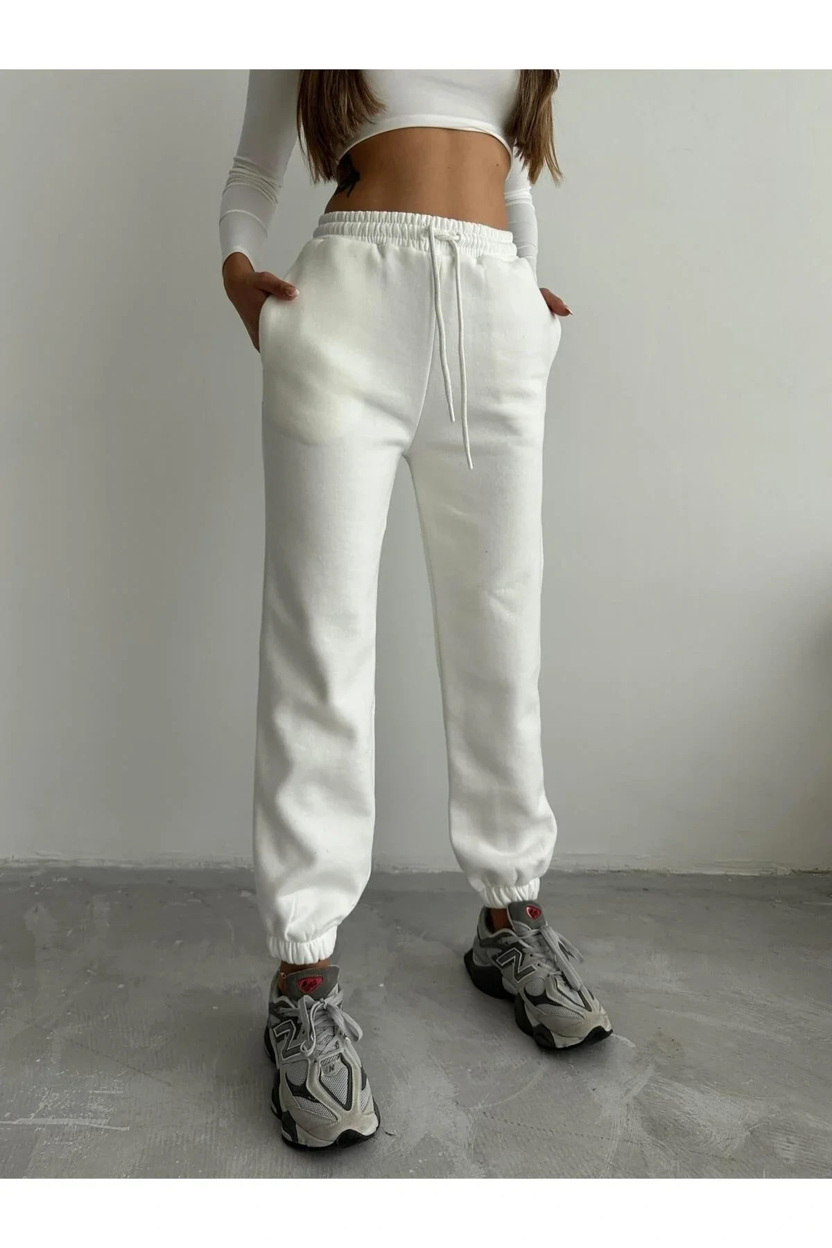 3 iplik şardonlu paça lastikli eşofman beyaz is001
