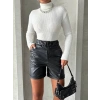 Beli lastikli duble paça deri şort siyah w24755