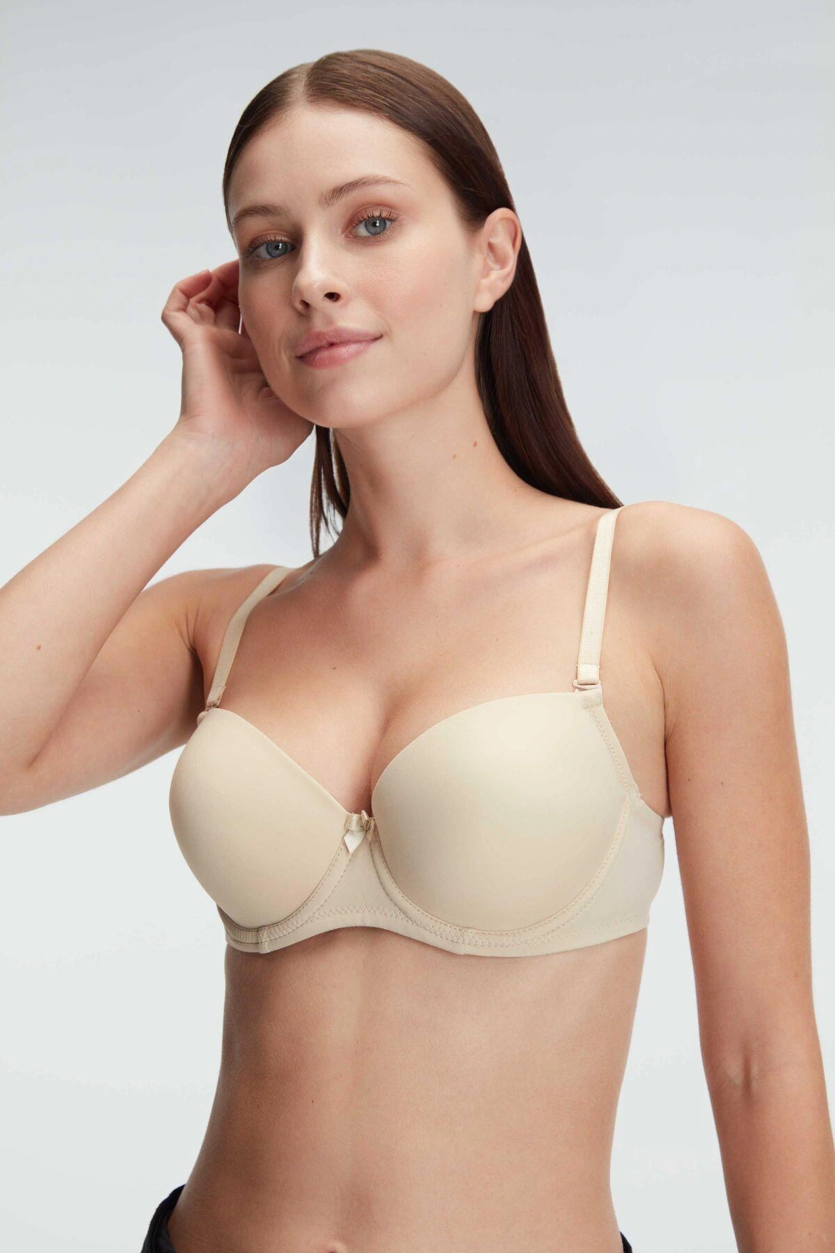 Balenli Destekli Dolgulu Askıları Çıkabilen Günlük Klasik T-shirt Sütyeni