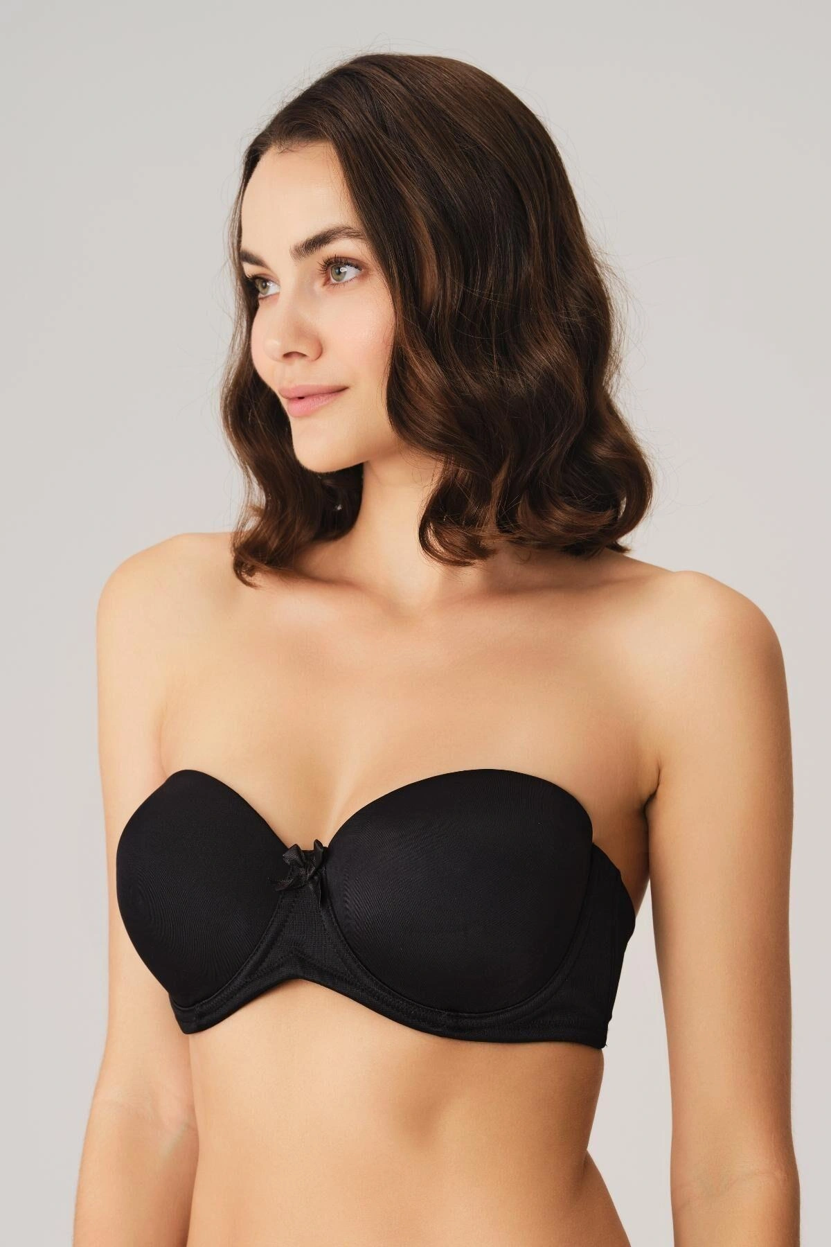 Balenli Desteksiz Dolgusuz Askısız Straplez Yumuşak Süngerli Günlük Klasik T-shirt Sütyeni