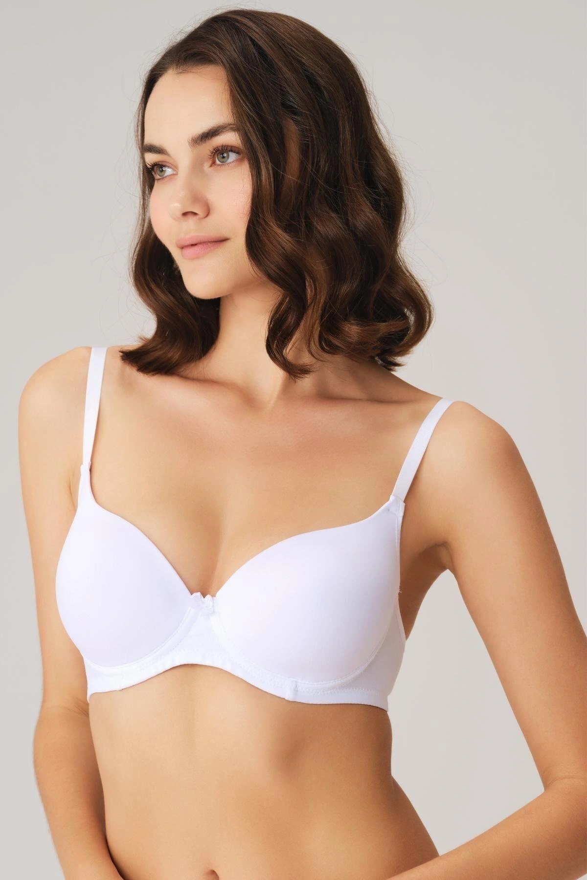 Beyaz Balenli Desteksiz Dolgusuz Askıları Çıkabilen Günlük Klasik T-shirt Sütyeni