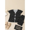 Kadın Siyah Beyaz Kalp Desenli Fiyonklu Kısa Kollu Pijama Takımı
