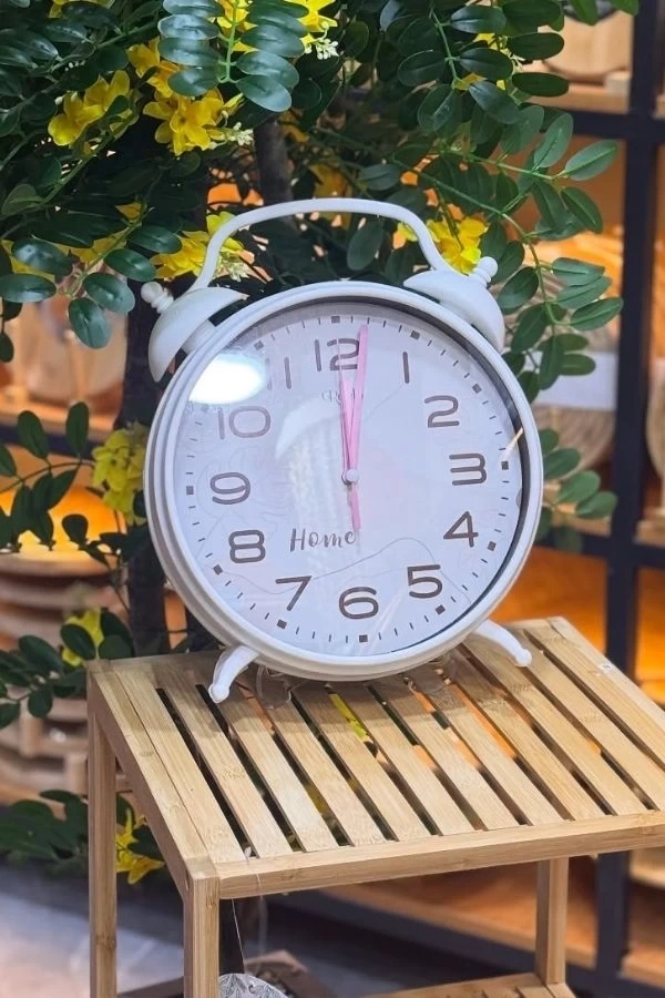 Dekoratif Büyük Saat