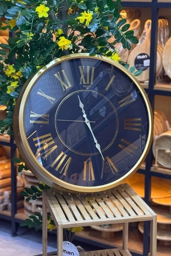 Dekoratif Duvar Saat