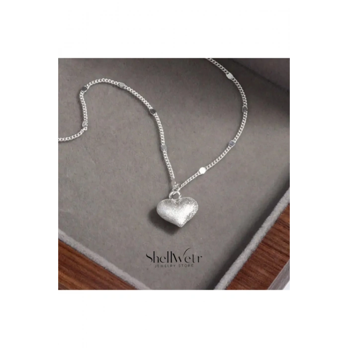 Delfina Gümüş Kaplama Kalp Detaylı Kolye-Sevdiklerinize ve kendinize en özel hediye
