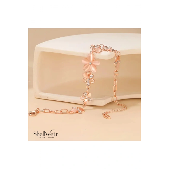 Alora Kadın çelik bileklik sedefli ve parlak çiçek detaylı en özel hediye