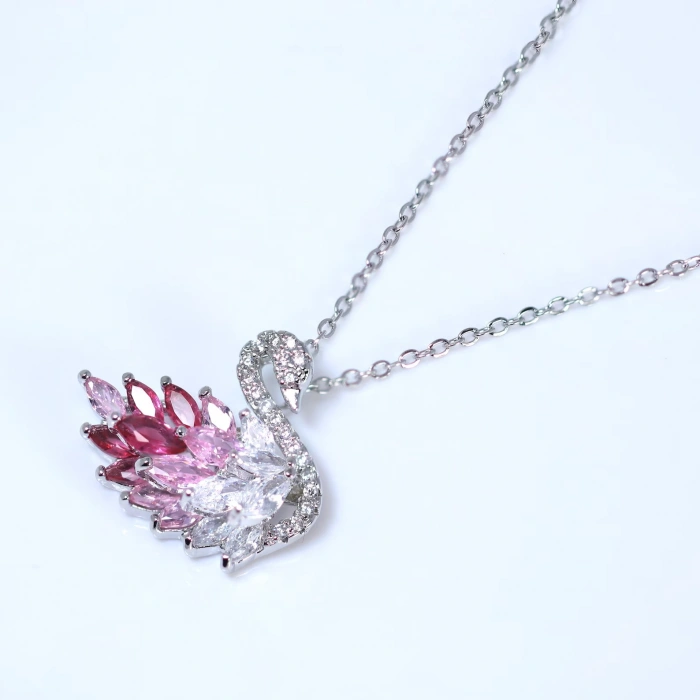 Kadın Kolye Swan Pembe Renk Geçişli 925 Ayar Gümüş Zincir Kadın Kolye