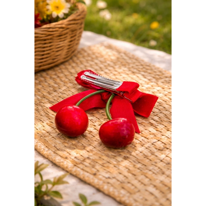 Cherry Bow Kirazlı Çocuk Tokası KERDEŞİNİZE, KIZINIZA verilecek en güzel ediye