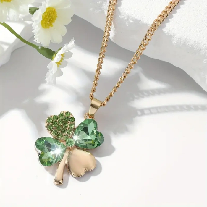 Green Luck 4 yapraklı şans yoncası altın kaplama kadın kolye