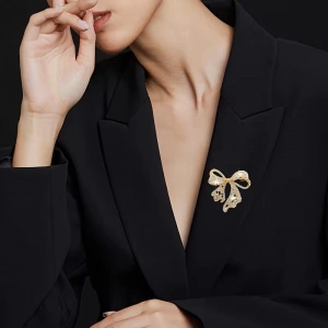 Shellwetr Rhinestone Fiyonk Broş 2026 sezon kadın yönetici broş